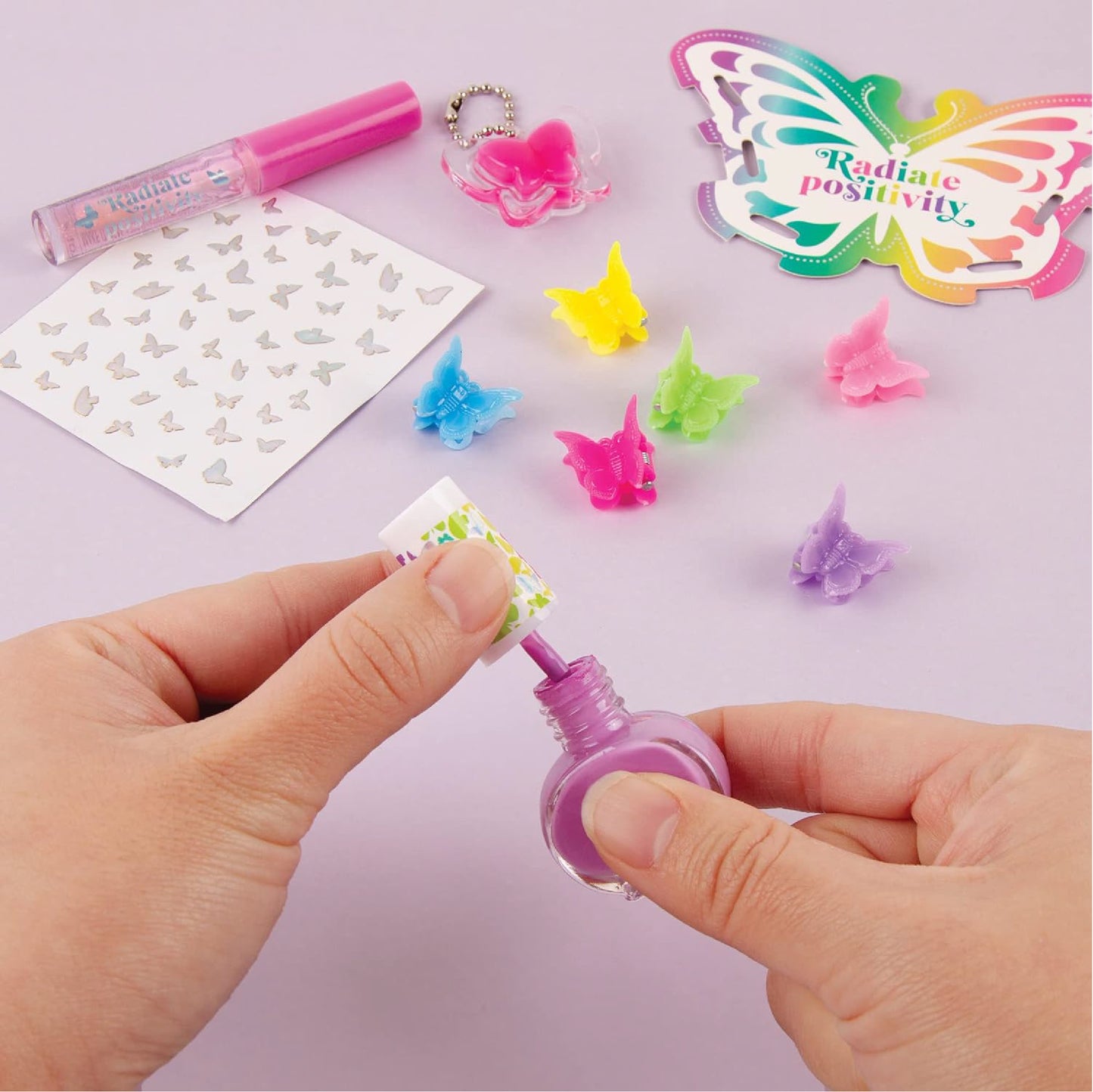 Make It Real Butterfly Cosmetic Set